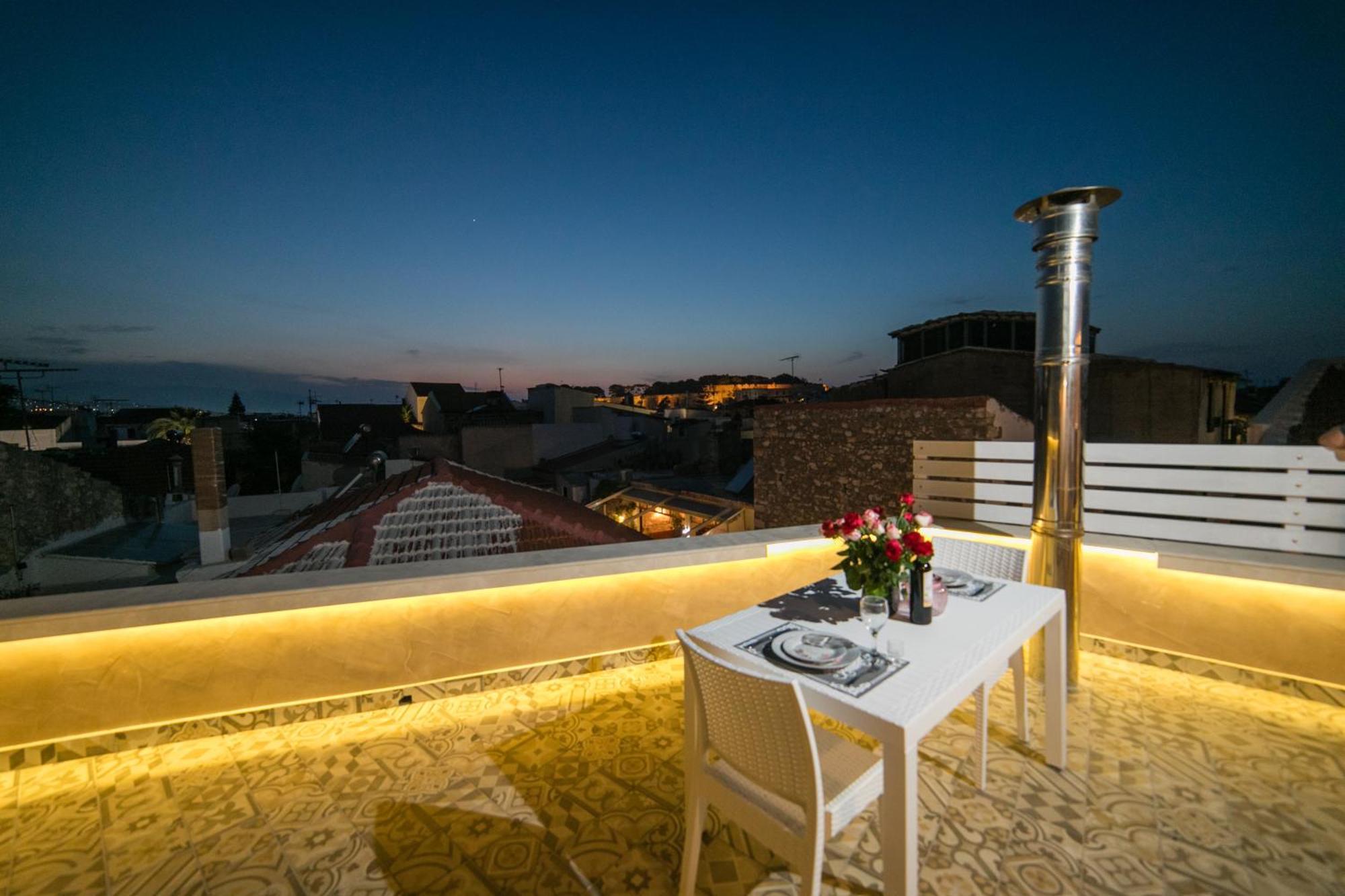 Jacuzzi Suite In The Heart Of Oldtown Rethymno  Екстер'єр фото