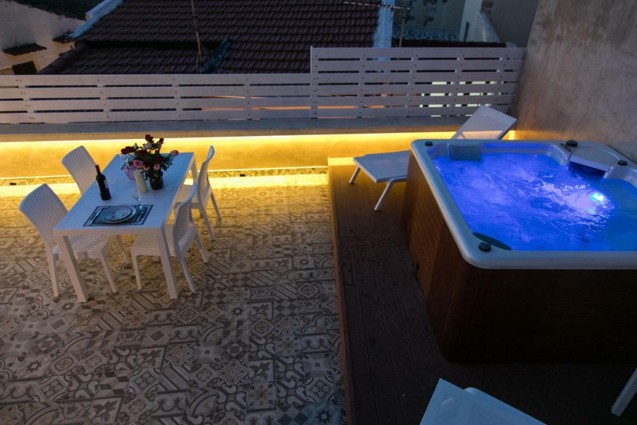 Jacuzzi Suite In The Heart Of Oldtown Rethymno  Екстер'єр фото