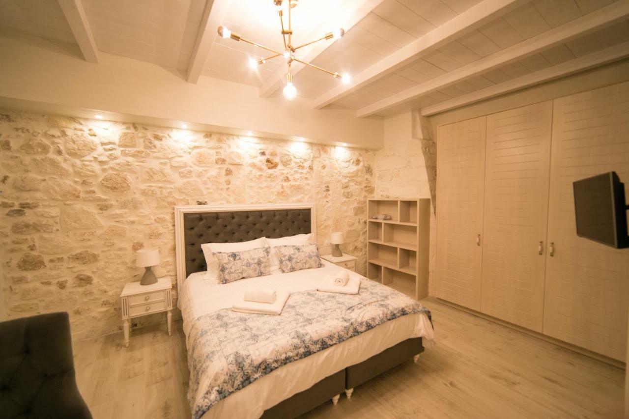 Jacuzzi Suite In The Heart Of Oldtown Rethymno  Екстер'єр фото